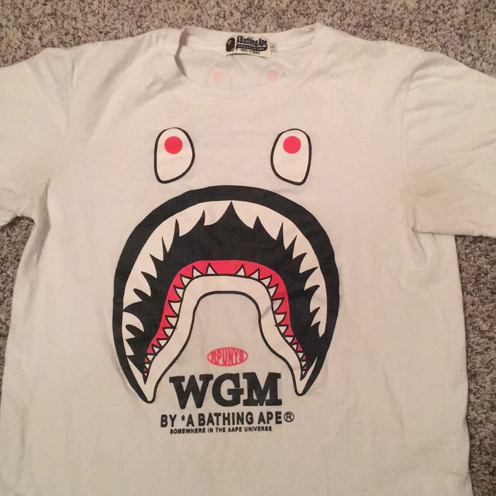 Bape World Gone Mad Shark tee small